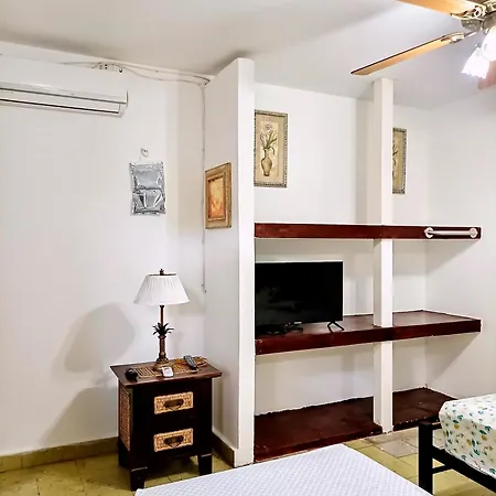 Las Catalinas Anton Panama Room photo