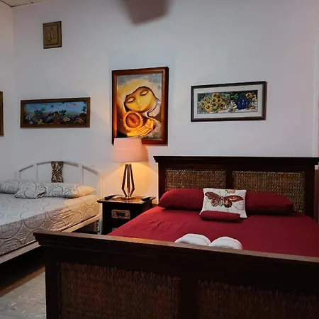 Las Catalinas Anton Panama Room photo