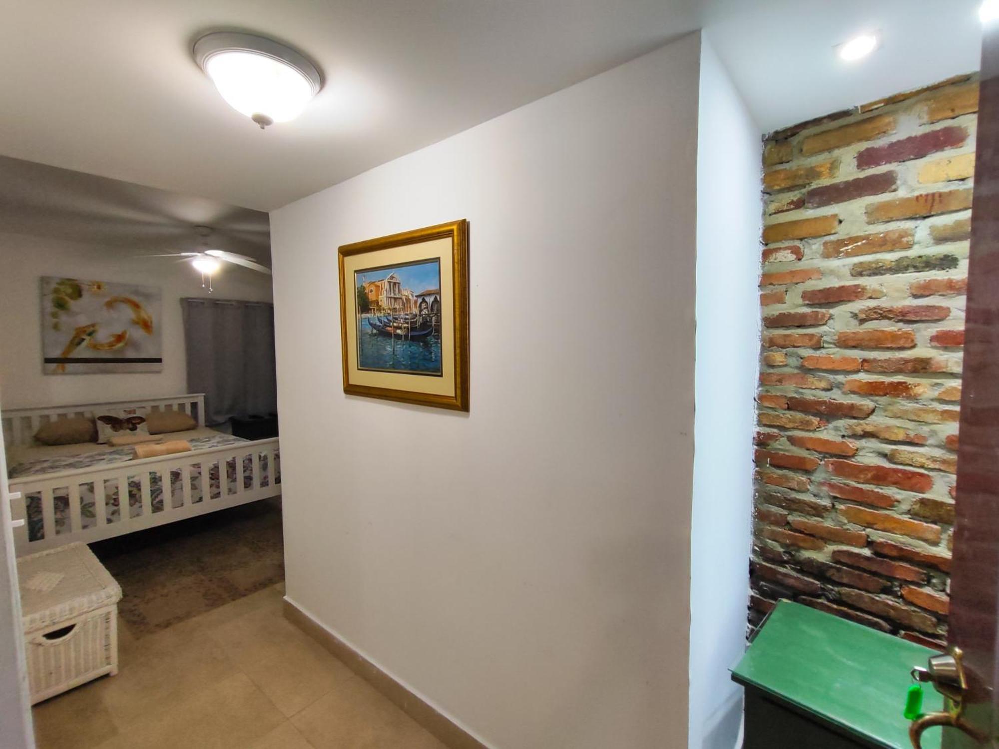 Inn Catalinas Panama 2*