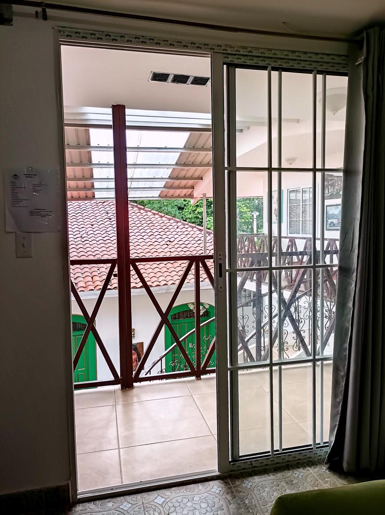 Catalinas Panama Inn Anton