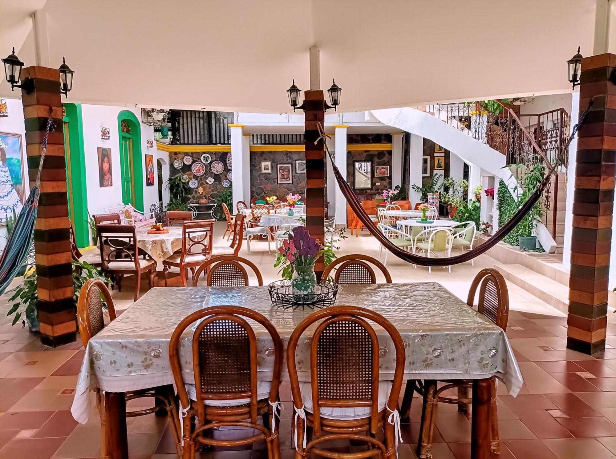 Inn Catalinas Panama 2*
